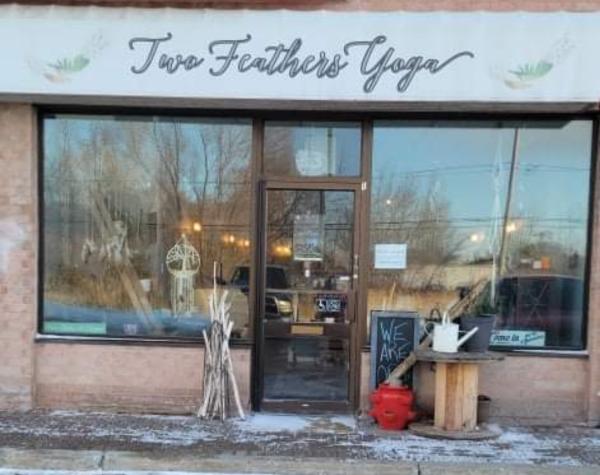 Two Feathers Yoga