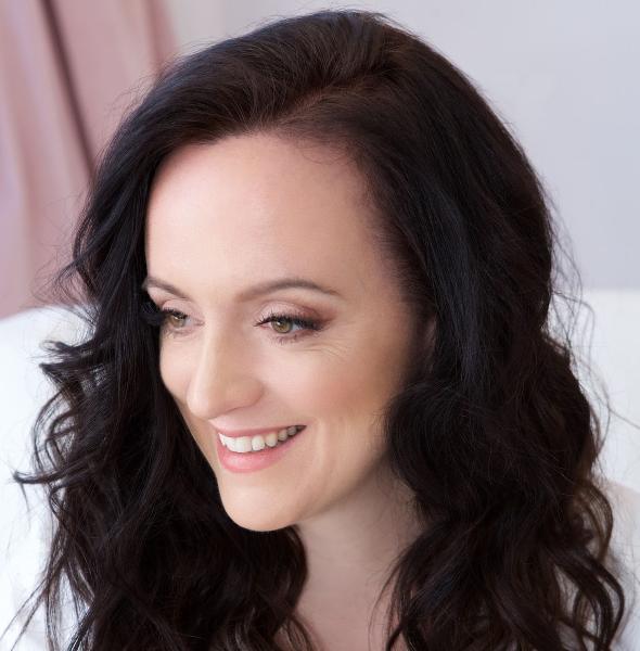 Willow Wolfe Inc. Artist Brushes and Classes