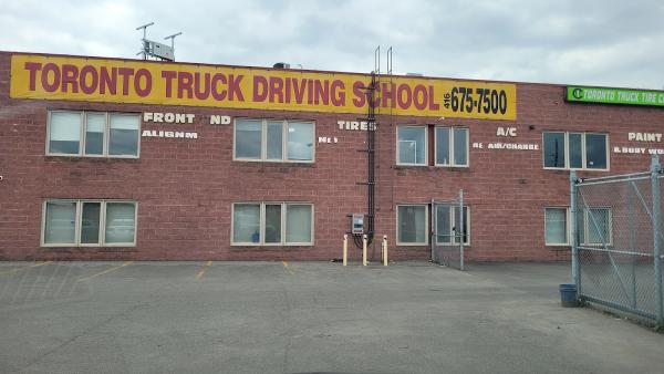 Toronto Truck Driving School