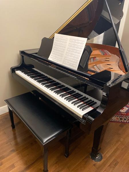 Legato Piano Studio