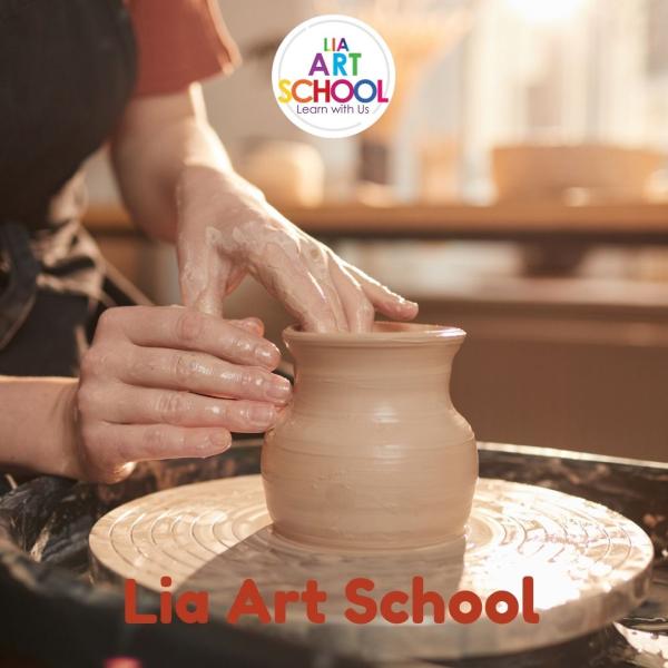 Lia Art School