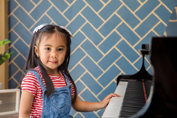 Crescendo Music Studios Ltd.