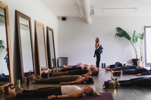Mūv Yoga Studio