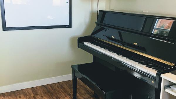 Kettle Valley Piano Studio (Kelowna Music Lessons)