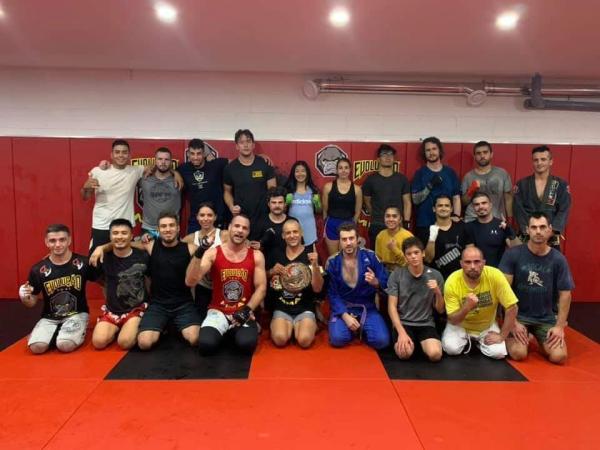 Evolucao Thai MMA School