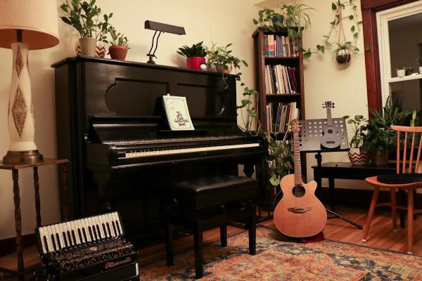 Skeleton Park Music School