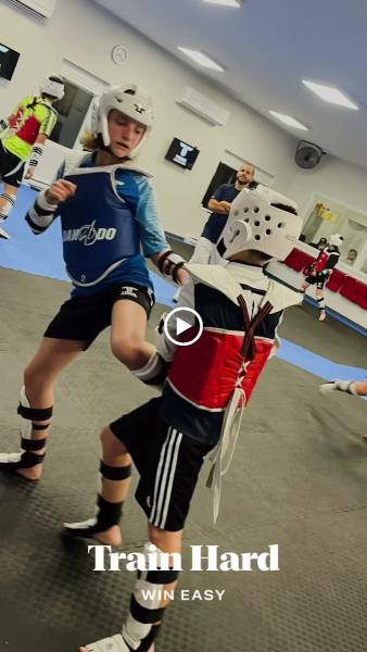 Twins Taekwondo
