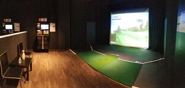 Tracer Golf Driving Range