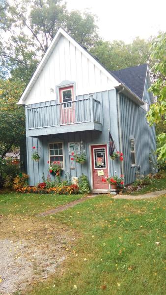 Ailsa Craig Village Pottery