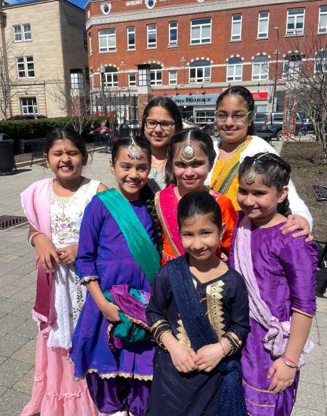 Paris Bhangra