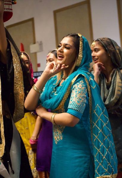 Paris Bhangra